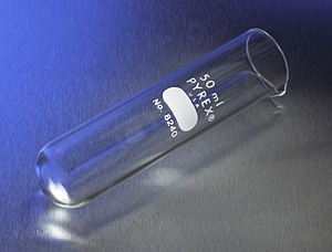 PYREX 50mL Round Bottom Centrifuge Tubes with Pourout