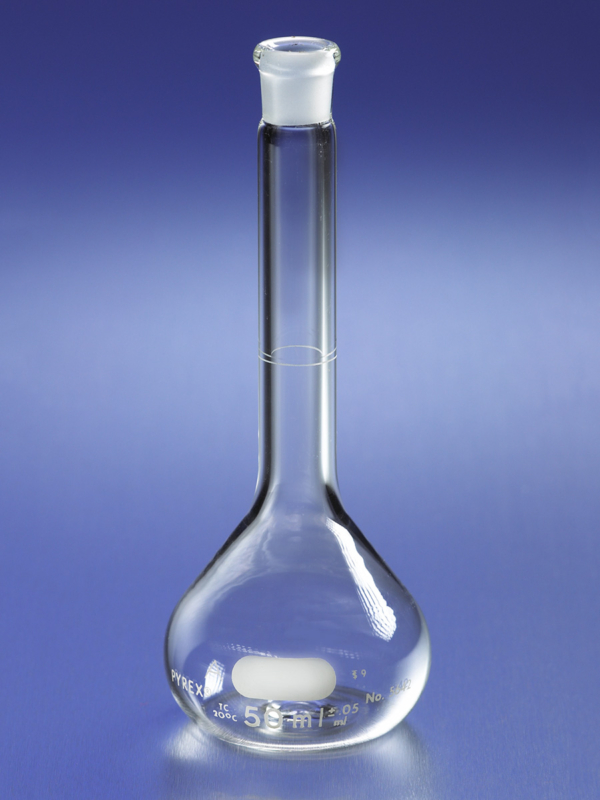 PYREX® Class A Volumetric Flask with Polyethylene Standard Taper Stopper
