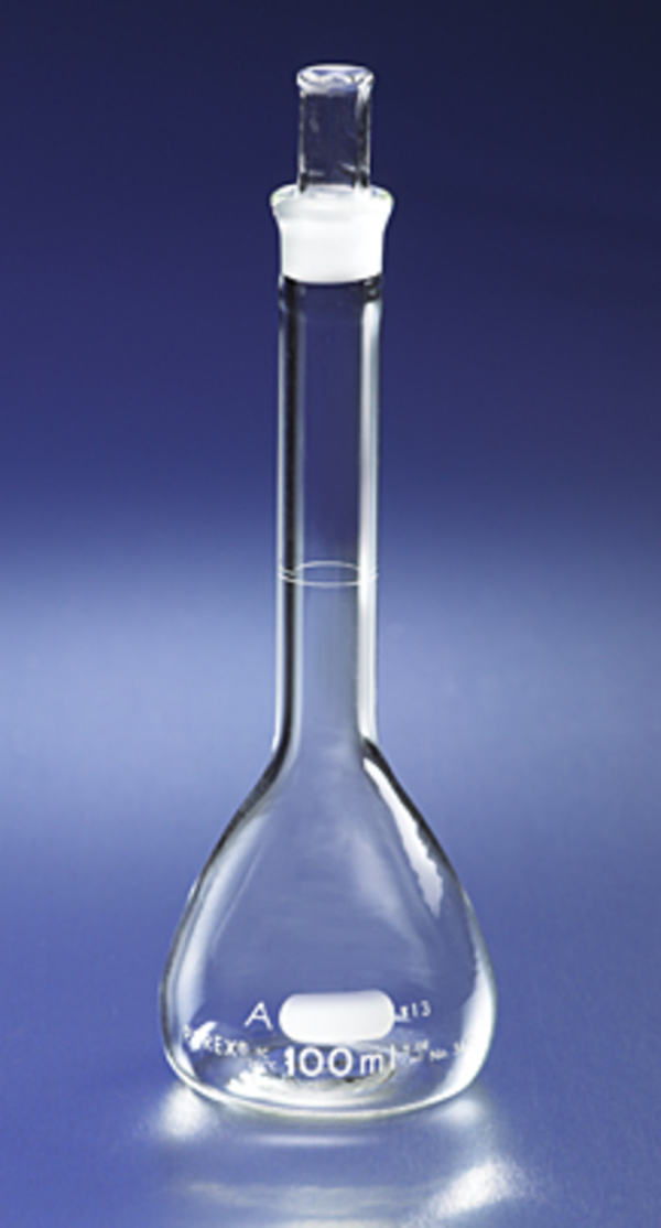 PYREX® Class A Volumetric Flasks with PYREX® Glass Standard Taper Stopper